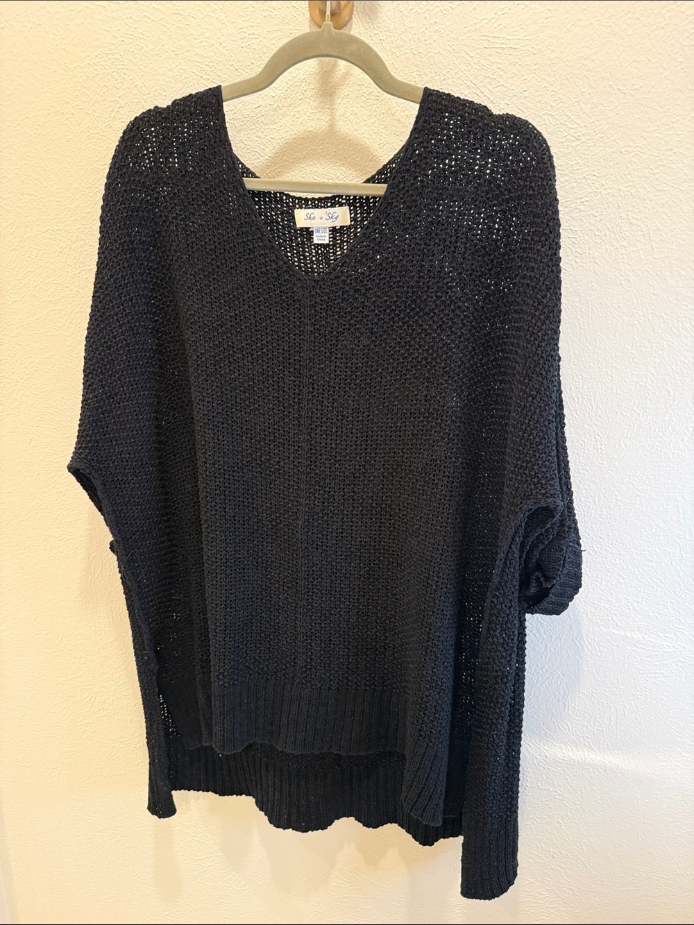 Loose Knit Black V-Neck Sweater Tunic